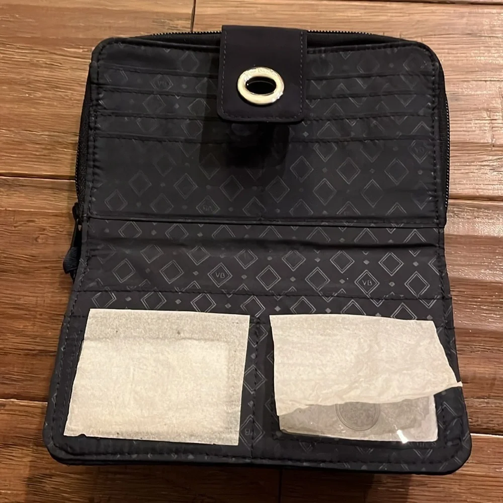 Bear Bradley Merry Mischief/Snow Day RFID Turnkock Wallet - Picture 3 of 7